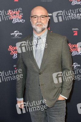 Filmpremiere 'Song Sung Blue' in Berlin