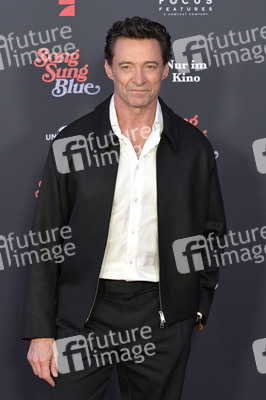 Filmpremiere 'Song Sung Blue' in Berlin