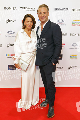 Goldene Bild der Frau 2025 in Hamburg