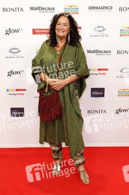 Goldene Bild der Frau 2025 in Hamburg