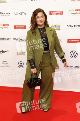 Goldene Bild der Frau 2025 in Hamburg