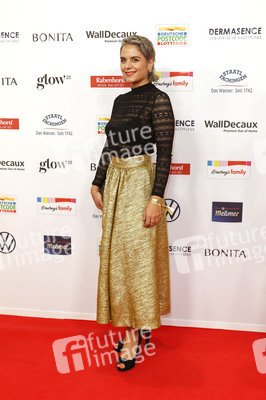 Goldene Bild der Frau 2025 in Hamburg