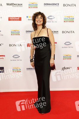 Goldene Bild der Frau 2025 in Hamburg