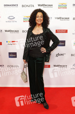 Goldene Bild der Frau 2025 in Hamburg