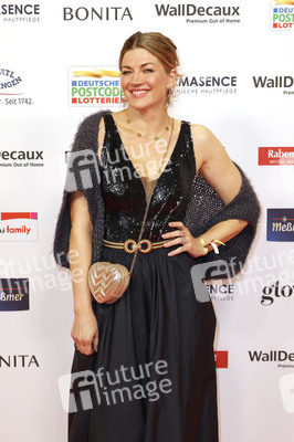 Goldene Bild der Frau 2025 in Hamburg