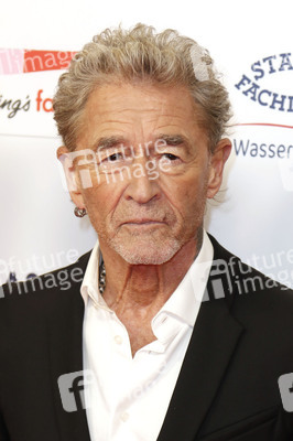 Goldene Bild der Frau 2025 in Hamburg