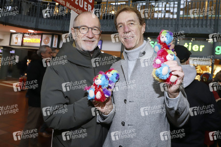 Leuchtfeuer-Teddy-Aktion 2025 in Hamburg