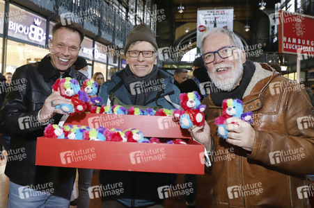 Leuchtfeuer-Teddy-Aktion 2025 in Hamburg