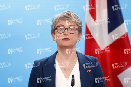 Pressekonferenz mit Johann Wadephul und Yvette Cooper in Berlin