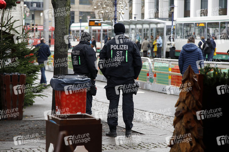 Eröffnung des Magdeburger Weihnachtsmarktes 2025 in Magdeburg