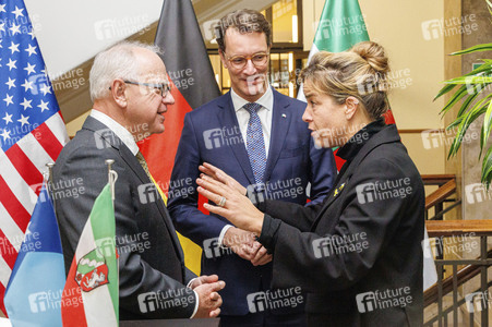 Empfang des Gouverneurs von Minnesota in Düsseldorf