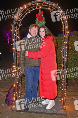 Feierliche Eröffnung von Weihnachten im Tierpark 2025 in Berlin