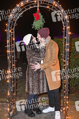 Feierliche Eröffnung von Weihnachten im Tierpark 2025 in Berlin