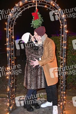 Feierliche Eröffnung von Weihnachten im Tierpark 2025 in Berlin