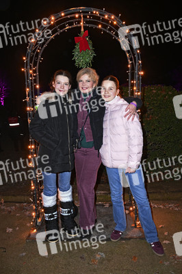 Feierliche Eröffnung von Weihnachten im Tierpark 2025 in Berlin