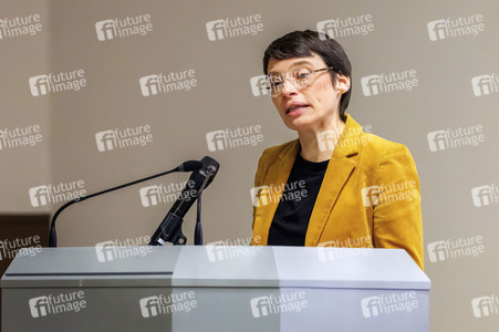 NRW Studienpräsentation 'Sorgerechtsentzug bei lesbischen Mütt