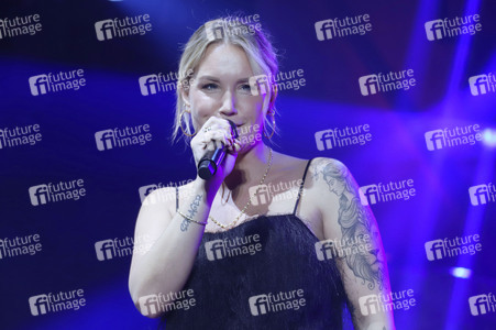 Schlagerwahn auf der Reeperbahn in Hamburg