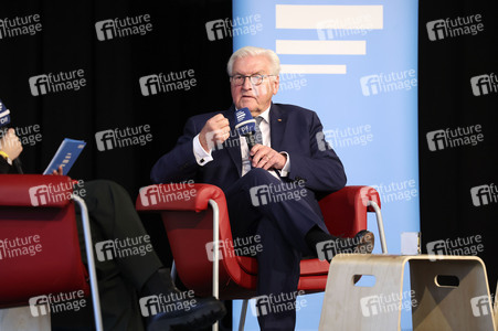 Besuch von Frank-Walter Steinmeier in Hoyerswerda
