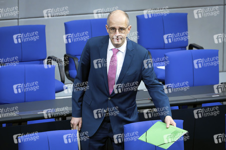 42. Sitzung des Deutschen Bundestages in Berlin