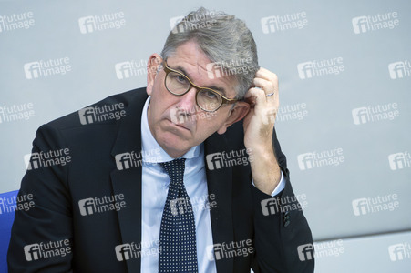 42. Sitzung des Deutschen Bundestages in Berlin