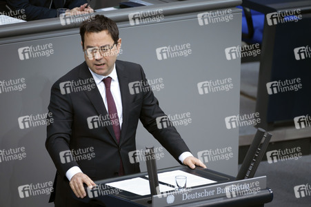 42. Sitzung des Deutschen Bundestages in Berlin