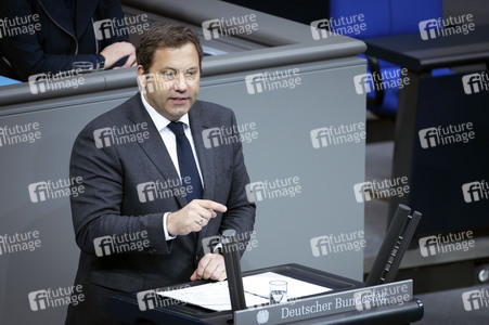 42. Sitzung des Deutschen Bundestages in Berlin