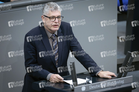 42. Sitzung des Deutschen Bundestages in Berlin