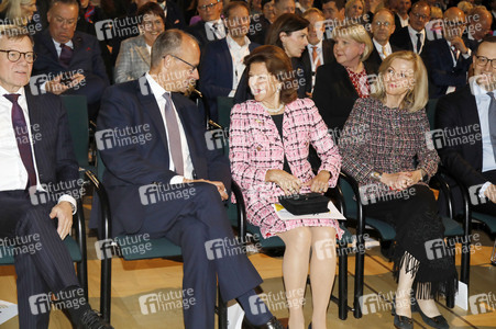 Verleihung des Sonderpreises vom Deutschen Mittelstandspreis 2025 in Berlin