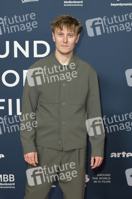 Festival Opening und Filmpremiere 'Sentimental Value', Around the World in 14 Films Weltkinofestival 2025 in Berlin