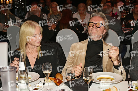 Premiere der Dinnershow 'Moments 3' in Dresden