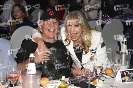 Premiere der Dinnershow 'Moments 3' in Dresden