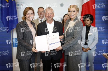 Verleihung des Deutsch-Französischen Parlamentspreises 2025 in Berlin