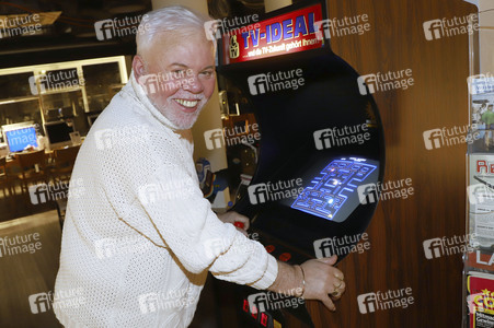 Taco und Thorsten Laussch auf dem Weihnachtmarkt in Hamburg
