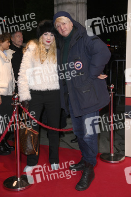 Filmpremiere 'Der Held vom Bahnhof Friedrichstraße' in Berlin