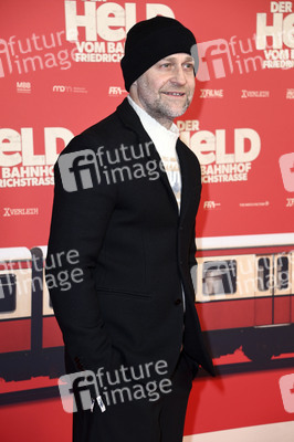 Filmpremiere 'Der Held vom Bahnhof Friedrichstraße' in Berlin
