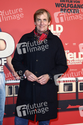 Filmpremiere 'Der Held vom Bahnhof Friedrichstraße' in Berlin