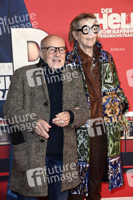 Filmpremiere 'Der Held vom Bahnhof Friedrichstraße' in Berlin