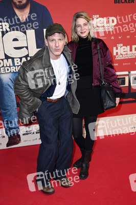 Filmpremiere 'Der Held vom Bahnhof Friedrichstraße' in Berlin