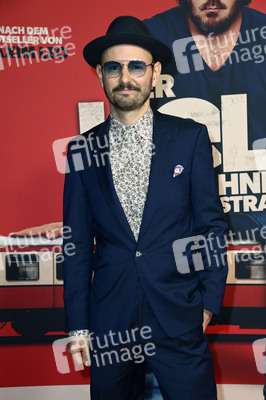 Filmpremiere 'Der Held vom Bahnhof Friedrichstraße' in Berlin