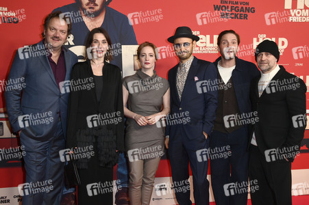 Filmpremiere 'Der Held vom Bahnhof Friedrichstraße' in Berlin