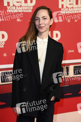 Filmpremiere 'Der Held vom Bahnhof Friedrichstraße' in Berlin