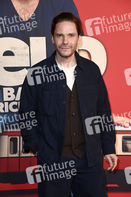 Filmpremiere 'Der Held vom Bahnhof Friedrichstraße' in Berlin