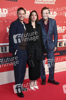 Filmpremiere 'Der Held vom Bahnhof Friedrichstraße' in Berlin