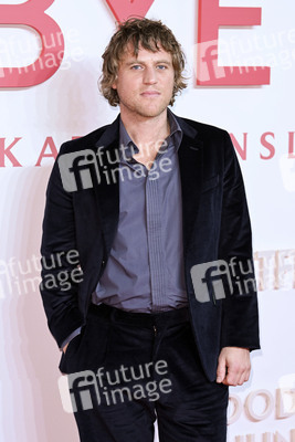 Filmpremiere 'Goodbye June' in London