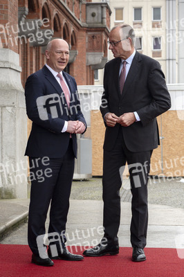 Antrittsbesuch von Bundeskanzler Friedrich Merz im Roten Rathaus in Berlin
