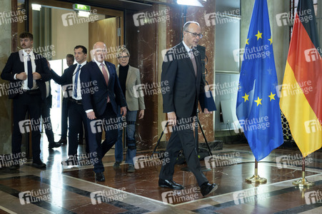 Antrittsbesuch von Bundeskanzler Friedrich Merz im Roten Rathaus in Berlin