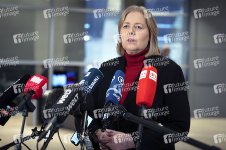 48. Sitzung des Deutschen Bundestages in Berlin