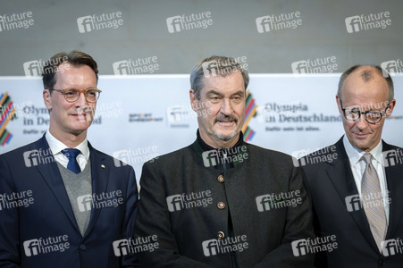 Unterzeichnung der Vereinbarung zur Olympiabewerbung in Berlin