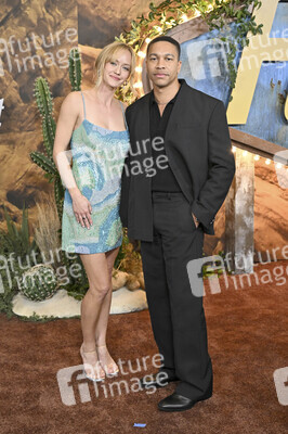 Season 2 Premiere 'Fallout' in Los Angeles