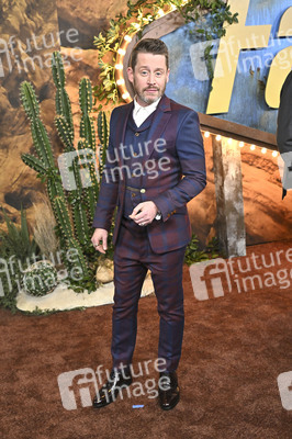 Season 2 Premiere 'Fallout' in Los Angeles